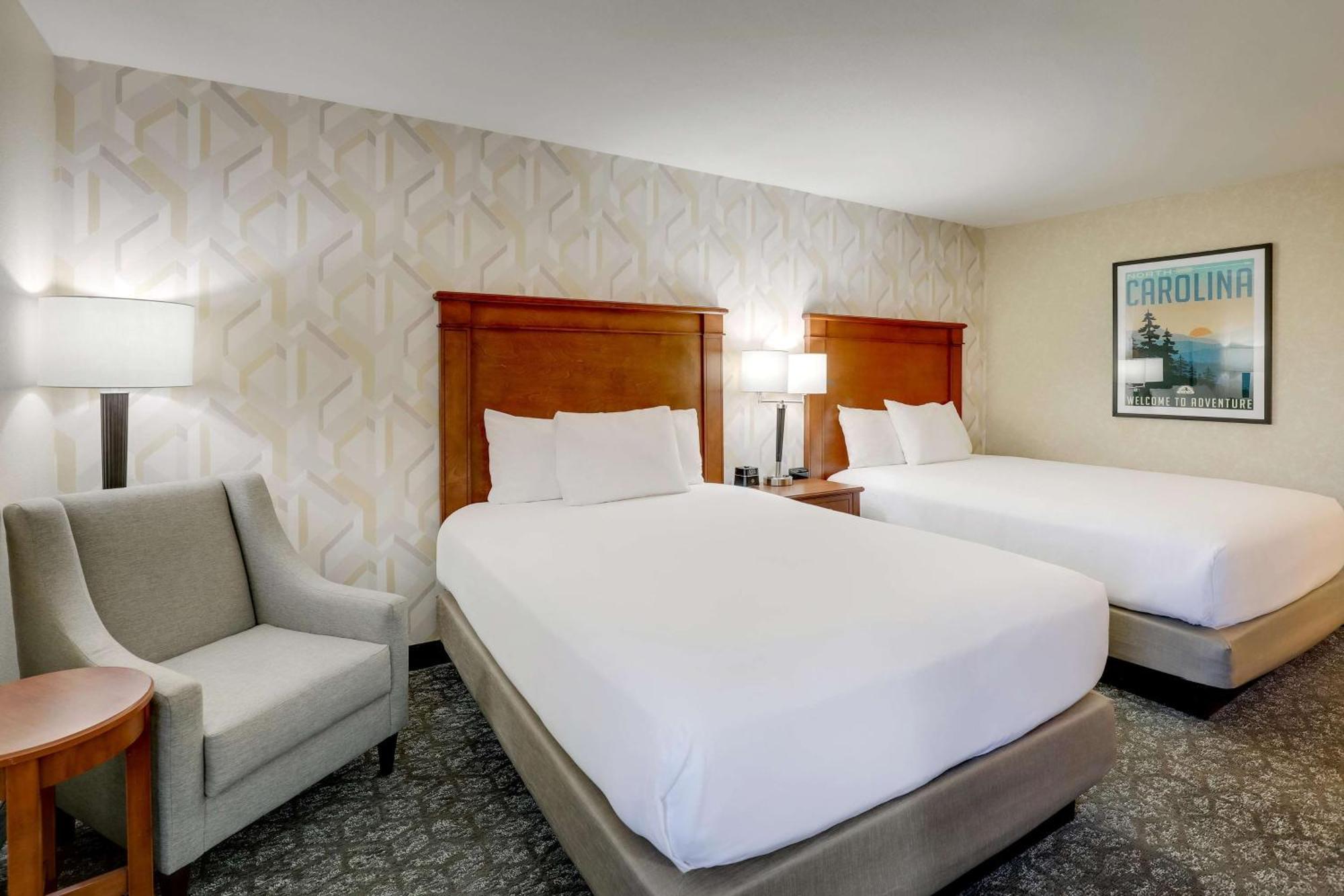 Drury Inn & Suites Charlotte University Place Εξωτερικό φωτογραφία