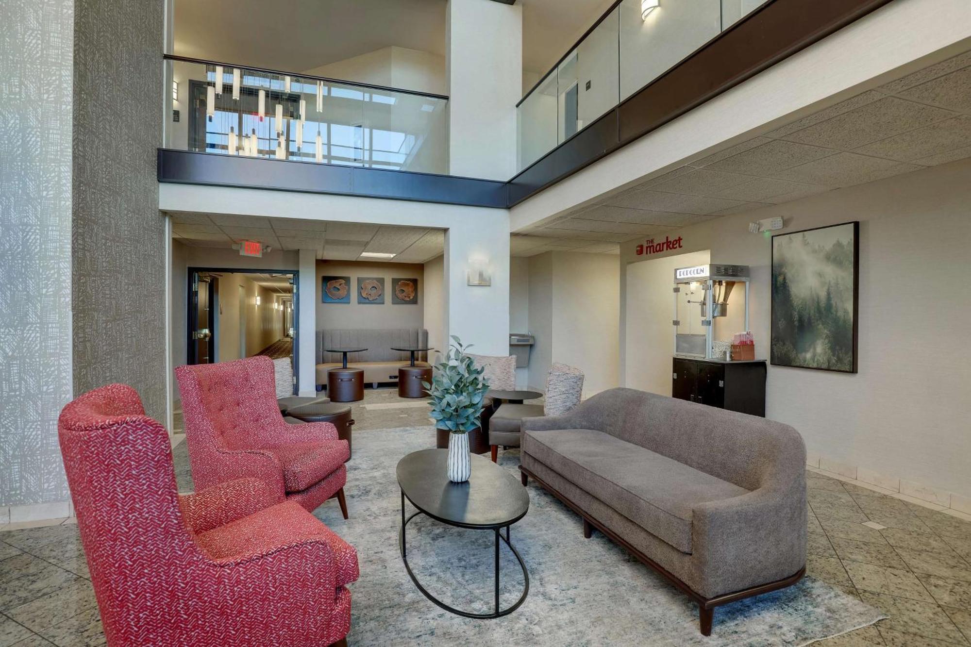 Drury Inn & Suites Charlotte University Place Εξωτερικό φωτογραφία