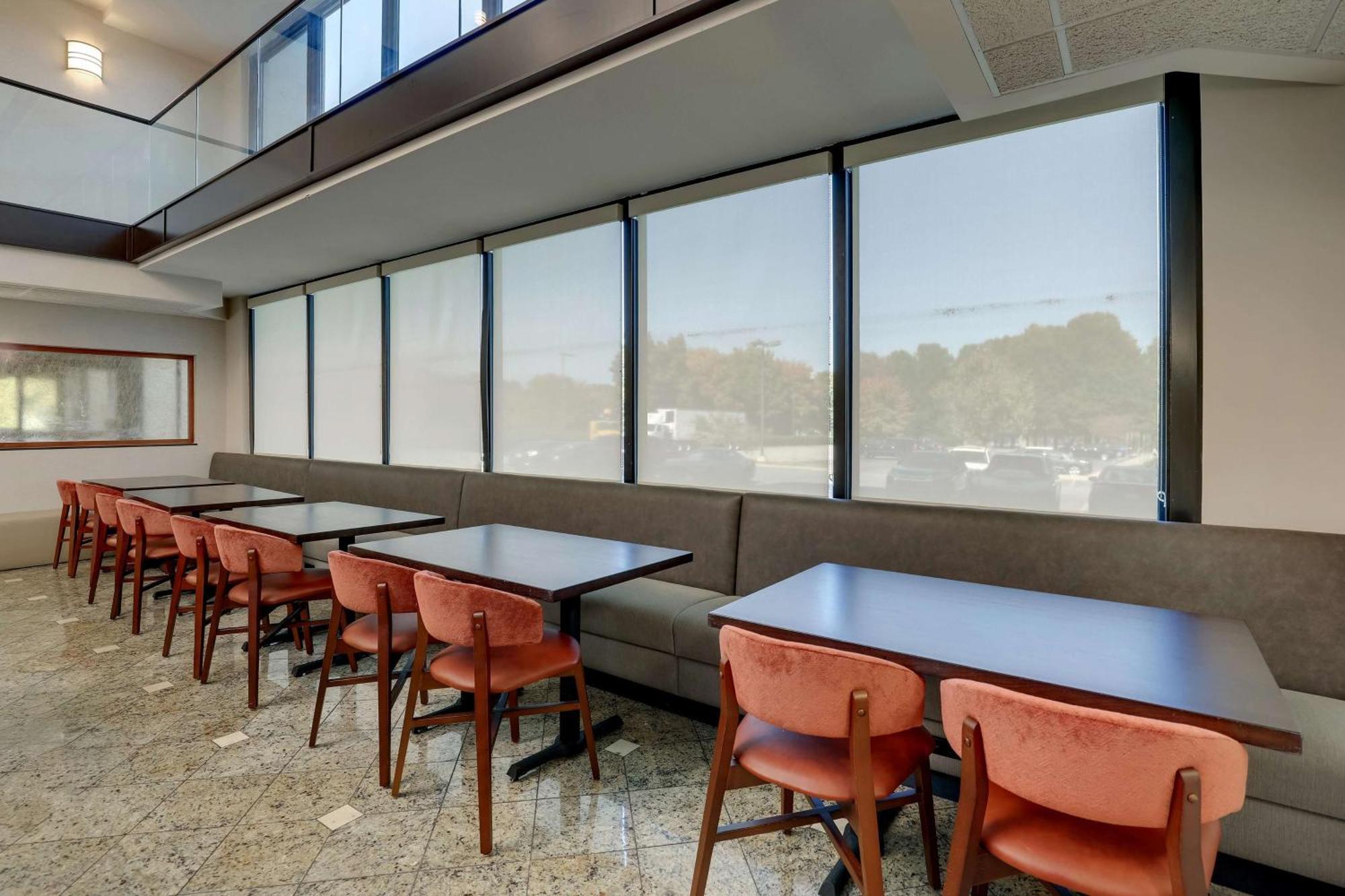 Drury Inn & Suites Charlotte University Place Εξωτερικό φωτογραφία